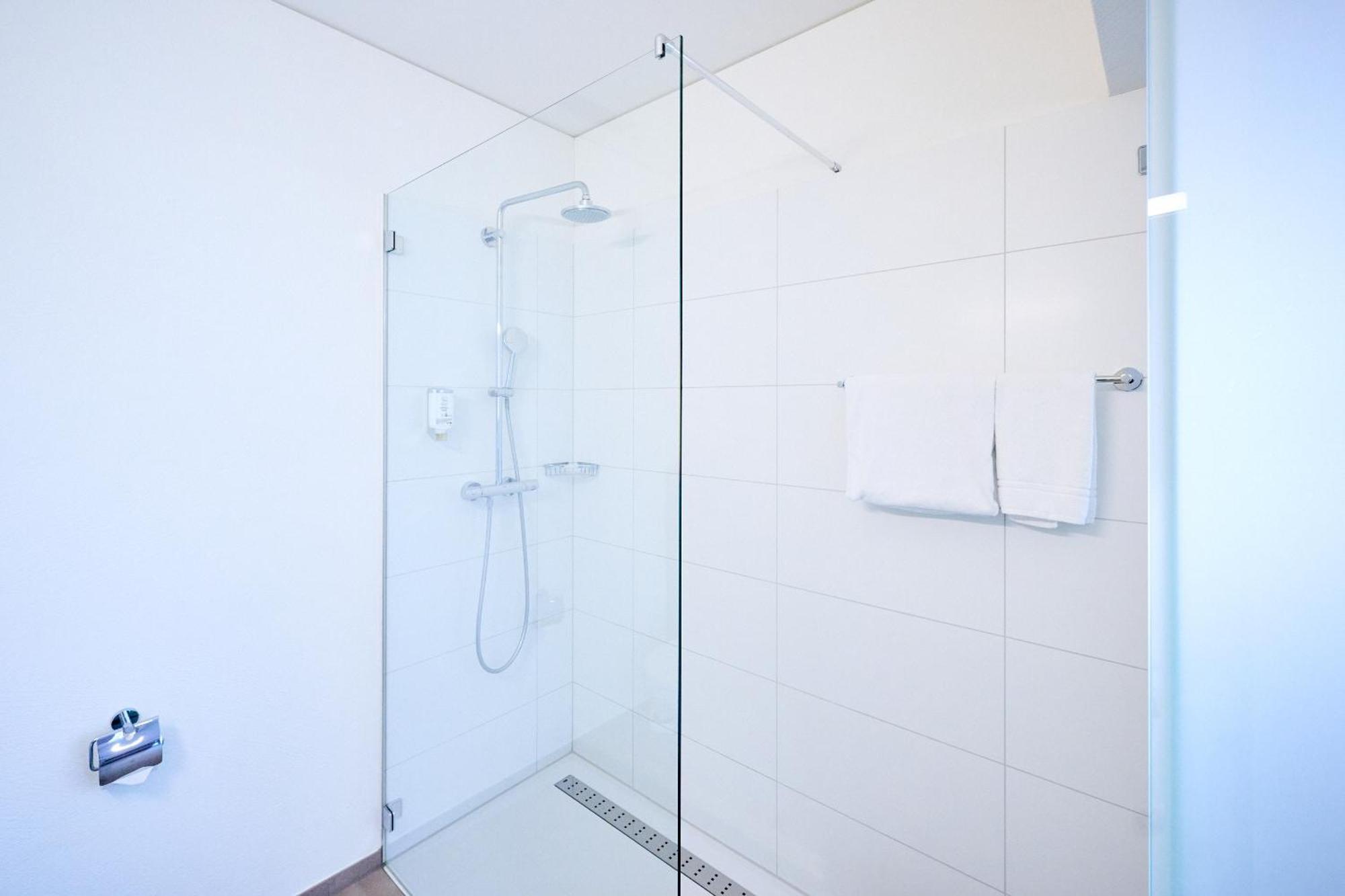 Hotel Am Kreisel Self-Check-In By Smart Hotels Lachen Kültér fotó